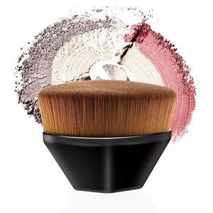 Amazing Foundation Brush